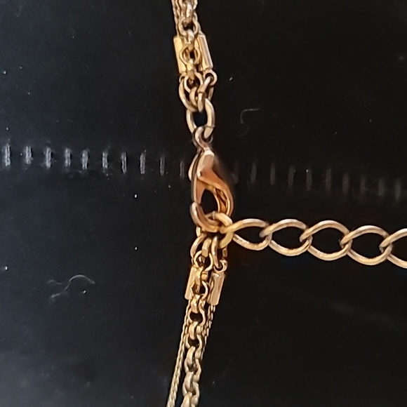 Vintage BETSEY JOHNSON Hollywood Glam Collection Layered Tiger Theme Necklace. - Picture 8 of 10